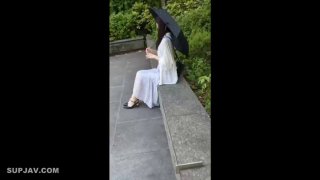 『大熊探花』約操可愛甜美的網紅美女～側身抱腿抽插，漂亮小鹿般的眼睛和表情誘人爽翻天…